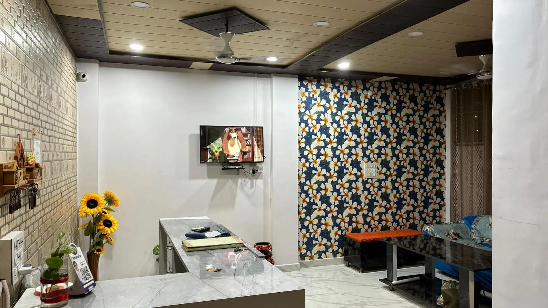 5 Petals Hotel Varanasi India